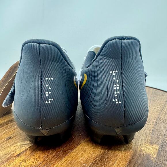 Nike Phantom GX ll Academy FlyeEase FG/MG Soccer Cleats FD6724-100 Men Size 7.5 - Picture 4 of 7